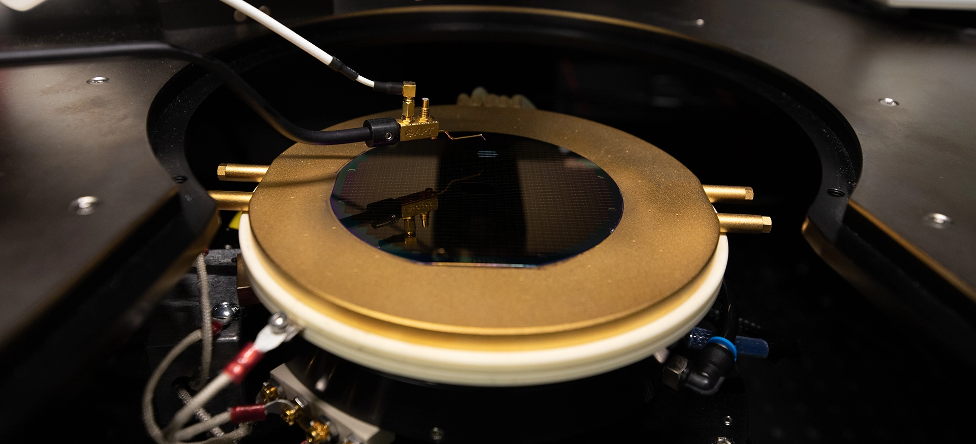 epitaxial wafer being made